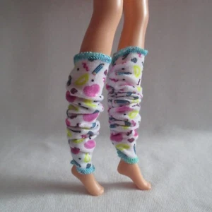 ¡NUEVO! Barbie Rewind 2022 '80s Edition Doll Schoolin' Alrededor Calentadores de Piernas Ropa - Imagen 1 de 4