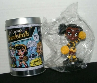 NUEVO DC Comics Lil Bombshells Serie 2 Vinilo Figura Figura Juguete Abejorro Foto 1 de 3