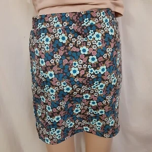 SO Womens Junior Size Blue Floral Slit Mini Skirt Size M - Picture 1 of 3