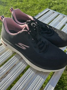 SKECHERS WOMEN'S SIZE 9.5 GO WALK HYPER BURST 124578BKPK WALKING SHOES PREOWNED - Picture 1 of 7