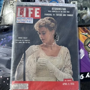 LIFE MAGAZIN 9. APRIL 1956 GRACE KELLY CHURCHILL AFGHANISTAN JIMMY HOFFA - Bild 1 von 12