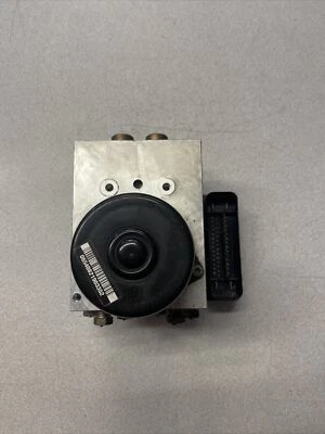 Jaguar XJ8 2004-2005 tipo S V8 AT ABS bomba módulo de freno 4W93-2C405-AC Foto 1 de 4