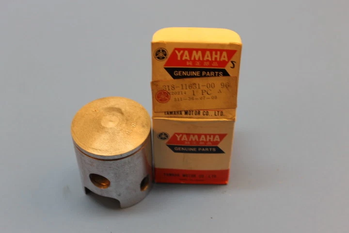 Новый из старых запасов стандартный поршень Yamaha 1972-1973 ATMX AT2 318-11631-00-96 - Изображение 1 из 4