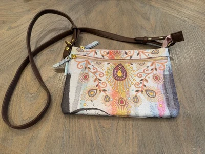 Cartera colorida de arte de papaya Foto 1 de 4