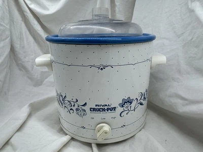 Vintage Rival Crock Pot Stoneware Slow Cooker 3.5qt Blue Floral #3100 Tested - Image 1 of 4