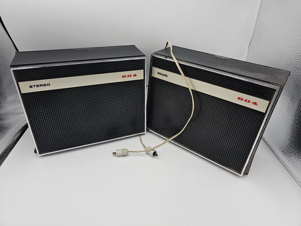 Altoparlante vintage Philips anni 60 stereo 60 Speaker Originali Usati - Immagine 1 di 4