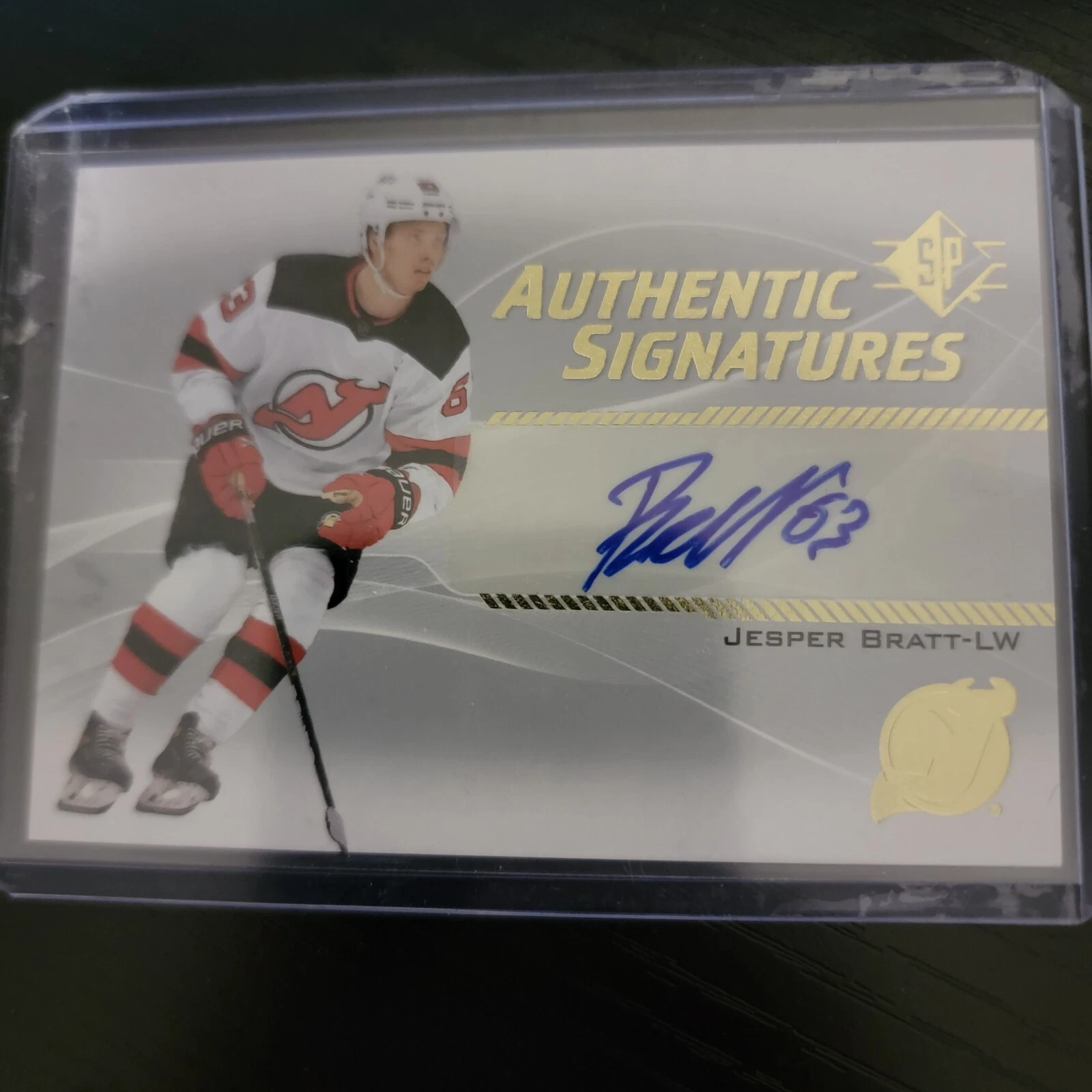 2021-22 SP Retail Authentic Signatures Jesper Bratt #AS-JB Auto-New Devils
