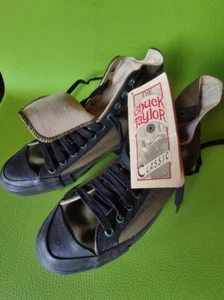 Chuck Taylor Classic NEW!Made in USA! (size 6,5US) Army Green! - Picture 1 of 12