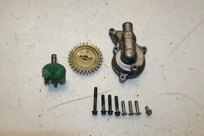 2022 Suzuki DRZ 400 Engine Water Pump W Housing 17400-29F10 Foto 1 de 4