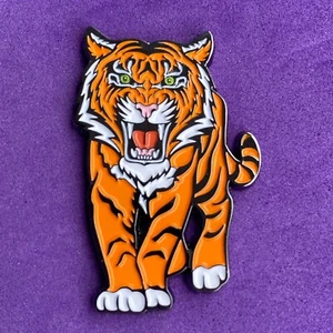 Sehr schöner Pin, Badge, Anstecker, Tiger - Bild 1 von 2