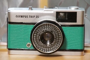 Olympus Trip 35 35mm Point & Shoot D.Zuiko 40mm Overhauled, Tested, Near Mint - Picture 1 of 3