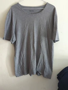 Hugo Boss Men's Grey T-shirt (XL) - Picture 1 of 4
