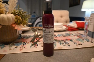 L'OREAL Curl Expression 10-in-1 Mousse | Alcohol-Free Multi Benefit Styling Foam - Picture 1 of 3