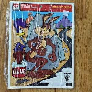 Vintage Whitman Frame Tray Puzzle Looney Tunes Wile E Coyote Road Runner 1977 - Picture 1 of 4