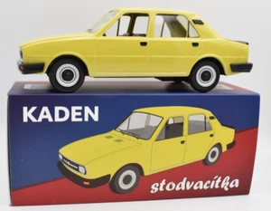 Kaden Model 1/20 Skoda 120 LS yellow - green. Plastic. Made in Czech Republic - Picture 1 of 4