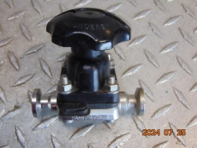 VÁLVULA SANITARIA TRIPLE ABRAZADERA SAUNDERS SV47475.1 Foto 1 de 4