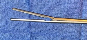 SCANLAN® D’Amico DeBakey Klemme 10mm Schaft, Straight Taper Ref 9909-210-13" - Bild 1 von 2