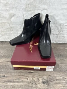 Etienne Aigner Ankle Boots Black Leather Square Toe 3" Block Heels 10M Lancer - Picture 1 of 18