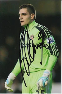 SUNDERLAND HAND SIGNED VITO MANNONE 6X4 PHOTO 14. - Picture 1 of 1