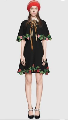 GUCCI Black Short Sleeve Floral Applique Wool Silk  Cape Dress SZ IT 38 / US 2 - Image 1 of 4