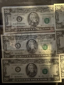 Lot (8) $20 USA Bank Notes (1981-1995) - Picture 1 of 6