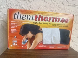 Chattanooga TheraTherm Digital Moist Heating Pad (14" x 27") - Picture 1 of 4