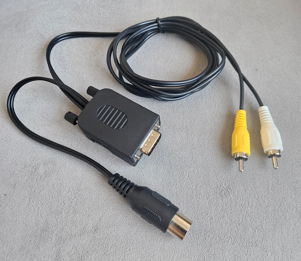 "New" Commodore 128  80 Column Monochrome Composite Video & Audio Cable   Tested - Image 1 of 1