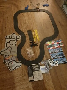 F1 Hot Wheels Eléctrico Racing Ferrari y Mercedes Track Is Temperamental - Imagen 1 de 10