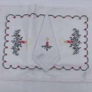 Christmas Placemats and Napkins Set of 4 Handmade Cross Stitch Candle Cotton - Picture 1 of 11
