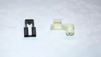 82 - 87 Chevy Truck Blazer Suburban C10 K5  Door Latch Handle Linkage Rod clips - Image 1 of 4