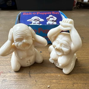 Risqué/eccentrico scuotitore sale e pepe uomo e donna nudo urlante - avorio - Foto 1 di 7