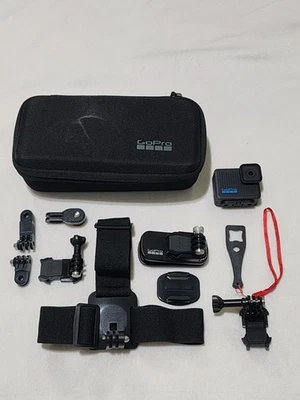 GoPro Hero AMFR1 4K Action Camera With Accessories WORKS MINT - Image 1 of 4