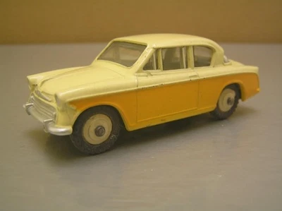 Dinky Toys 166 Sunbeam Rapier Saloon 英国制造 状况完好 — 第 1/4 张图片