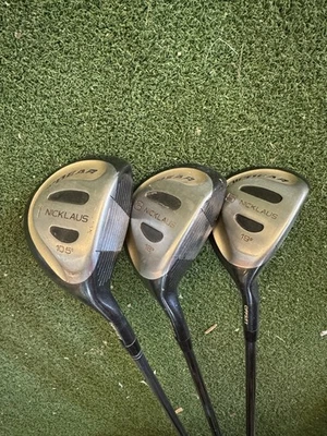 Nicklaus Air bear #1, #3, and #5 Golf Woods - Right Handed w  driver head cover  - Image 1 of 4