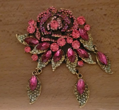 Big 4.5" Beautiful Deep Hot Pink Glass Rhinestone Flower Stunning Brooch CA E6 - Image 1 of 4