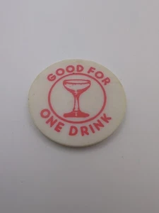 Weltberühmtes Fairport-Dorf aus Holz aus Nickel in 103 N. Maine Street - Bild 1 von 2