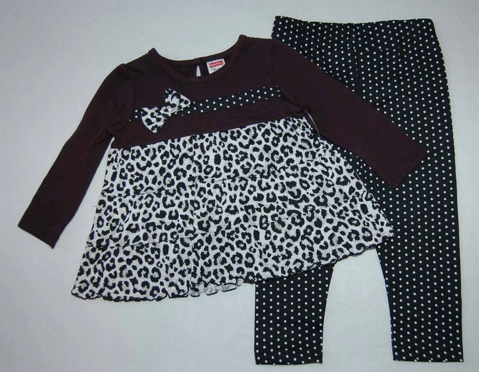 Camisa ajustada con estampado de leopardo y leggings negros a lunares para niñas pequeñas 18 meses Foto 1 de 1