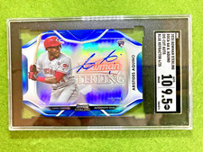 Aristides Aquino AUTO REFRACTOR #/25 ROOKIE CARD AUTOGRAPH 10 SGC 9.5 SP RC 2020