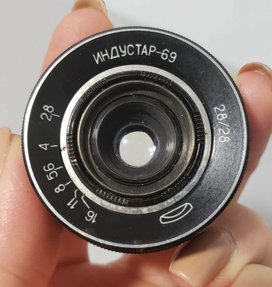 INDUSTAR 69 Photo Lens M39 mount 2.8/28mm MACRO Wide Angle Pancake - Image 1 of 4