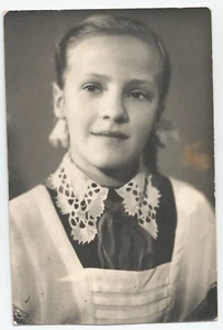 Photo Girl Cute baby face Schoolgirl School uniform Pioneria Bows Vintage - Picture 1 of 2