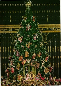 Vintage Unposted Continental Postcard CHRISTMAS TREE METROPOLITAN MUSEUM OF ART - Picture 1 of 2