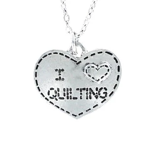 I Love Quilten Herz Halskette Zinn Anhänger an Zopfkette Nähen Nähen Hobby Geschenk - Bild 1 von 5