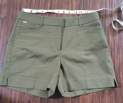 Pantalón corto White House Black Market The 5 pulgadas para mujer talla 0 chino verde oliva caqui Foto 1 de 4