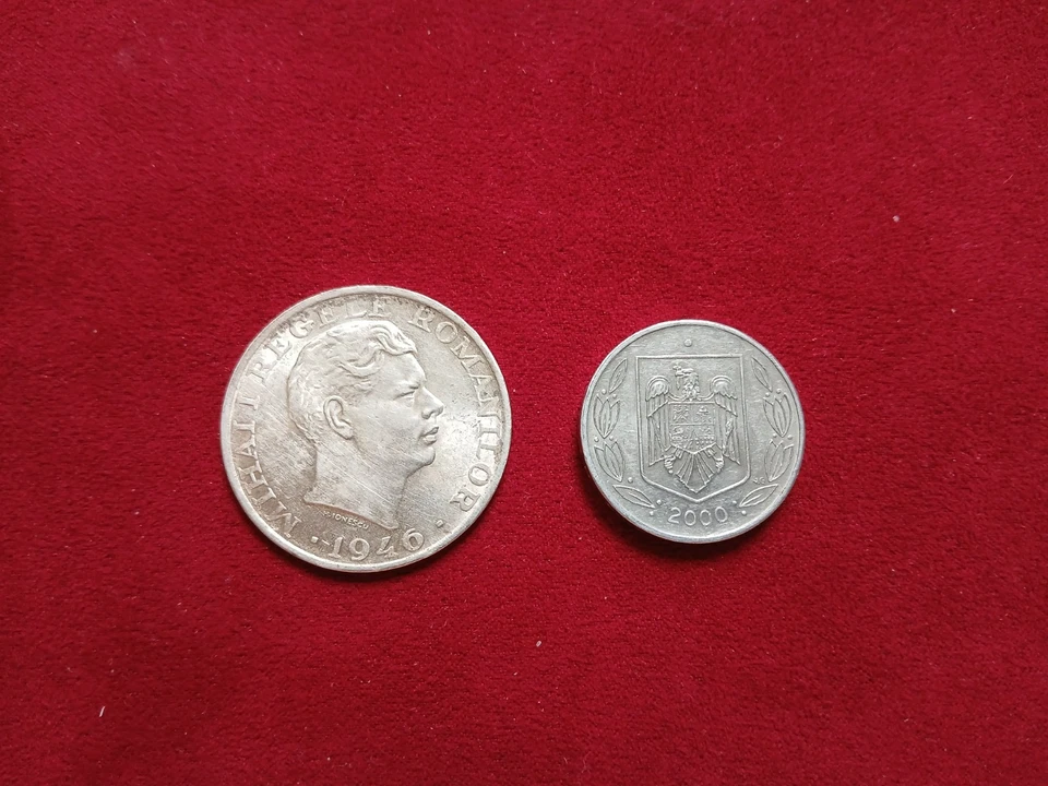 ROMANIA Silver 25000 LEI  and 500 aluminum LEI two coins set free ship in USA - Image 1 of 2