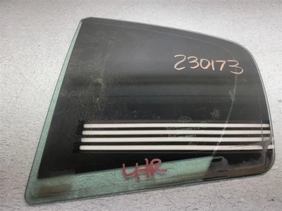 Vidrio de ventilación de puerta trasera para conductor Hyundai Genesis 2010-2012 sedán 83417-3M000 Foto 1 de 4