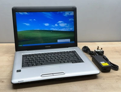 Toshiba Satelite L450D 15.6" Laptop Computer - Windows XP, 2GB RAM, 320GB HDD - Image 1 of 4