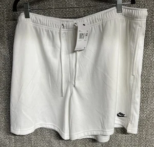 Nike Futura Club Men's White Mesh Flow Shorts FN3514-100 Size Large. ZZ - Picture 1 of 2