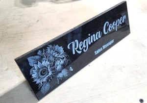 Etichetta nome scrivania incisa laser in granito personalizzata, piastra, placca - Foto 1 di 5