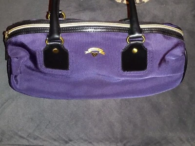 Mini bolso baguette morado vintage Y2K Victoria's Secret. Foto 1 de 4