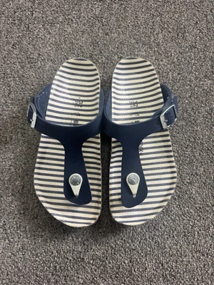 Birkenstock Gizeh 凉鞋海军蓝条纹鞋垫女式 35 码(美国 4-4.5 码) — 第 1/3 张图片
